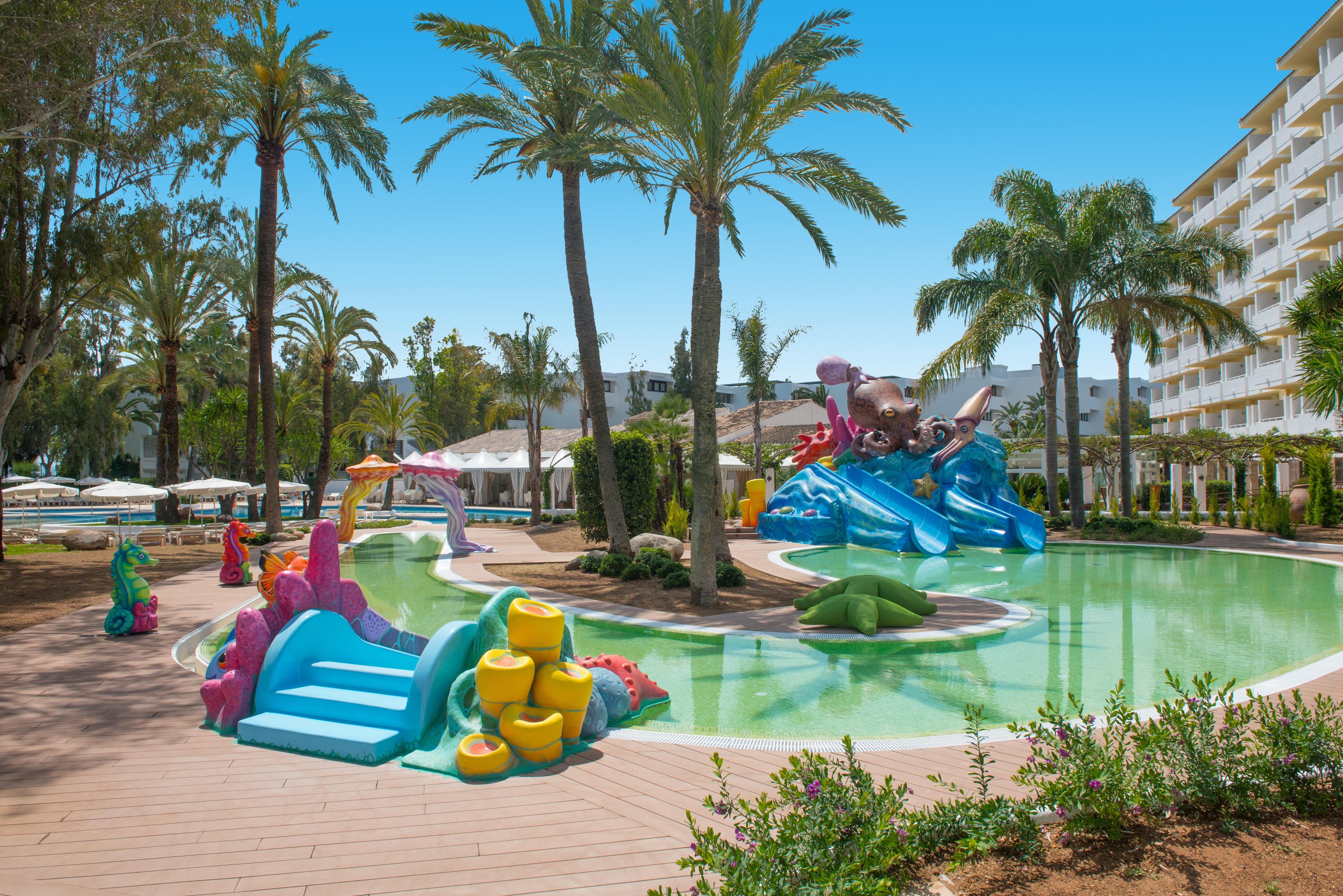 Iberostar Waves Ciudad Blanca Hotel Alcudia  Exterior photo
