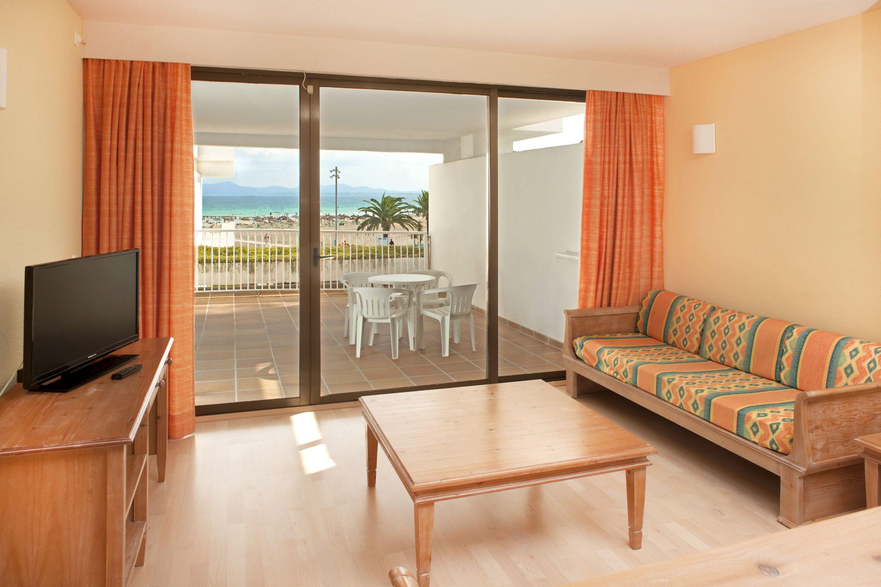 Iberostar Waves Ciudad Blanca Hotel Alcudia  Exterior photo