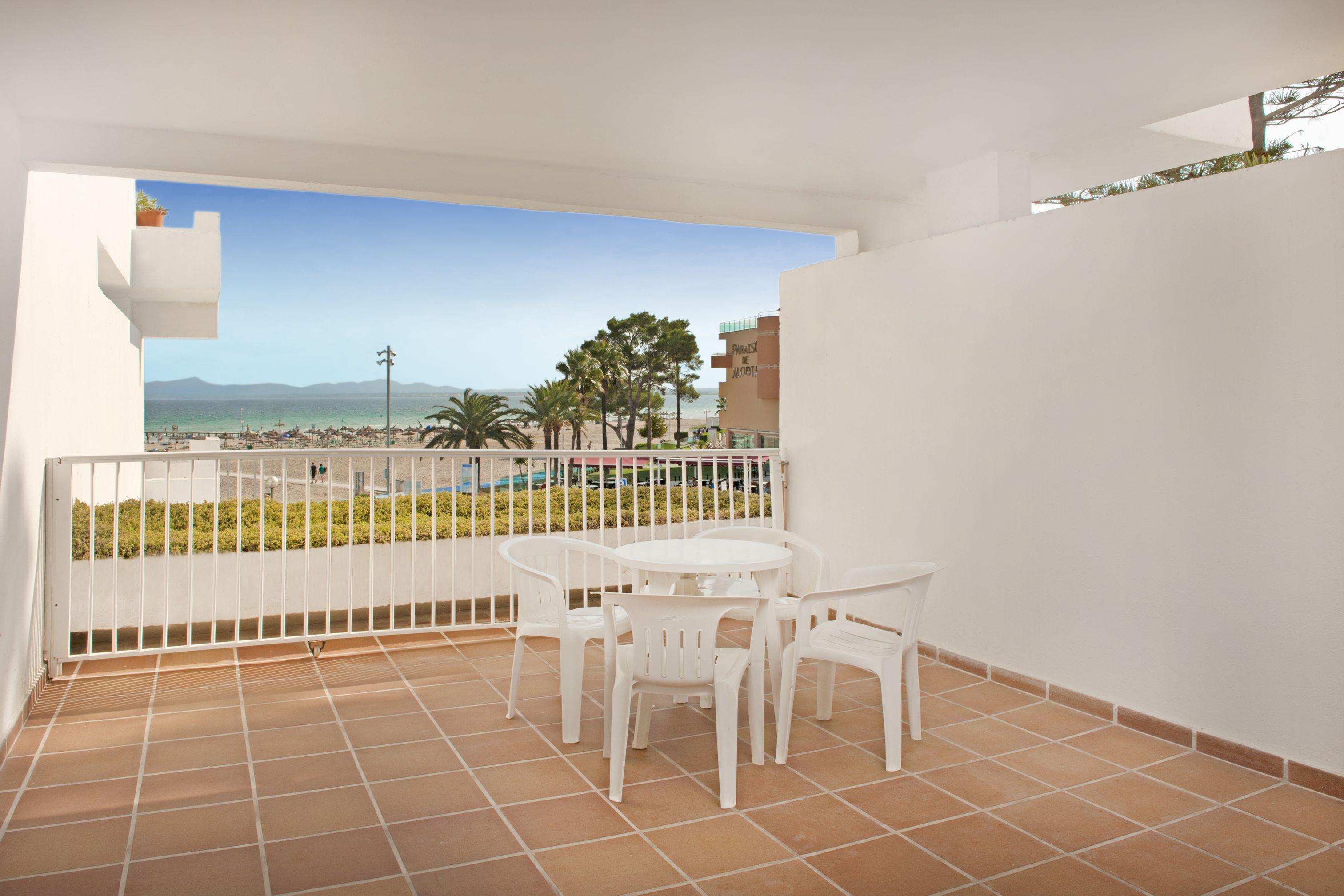 Iberostar Waves Ciudad Blanca Hotel Alcudia  Exterior photo