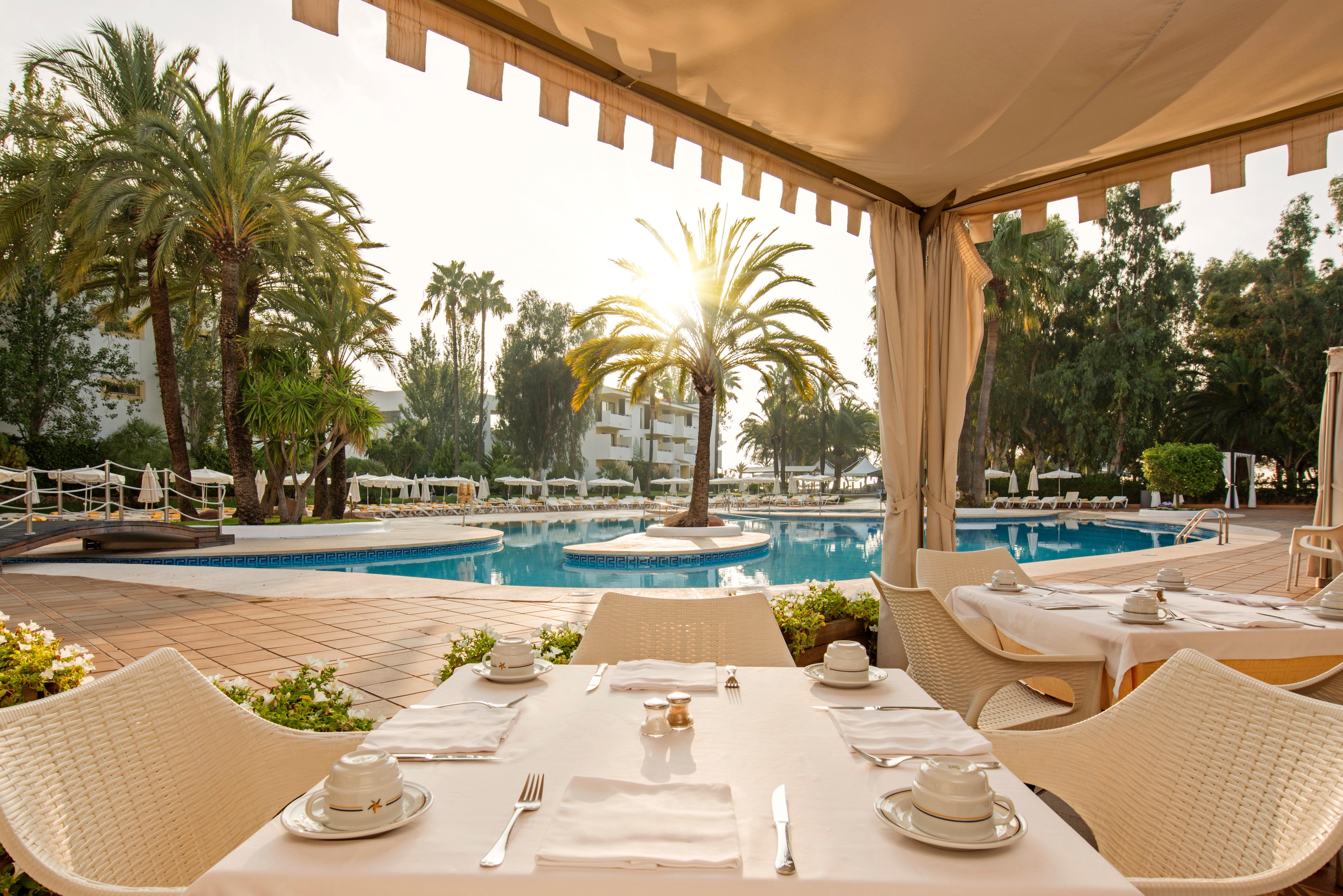 Iberostar Waves Ciudad Blanca Hotel Alcudia  Exterior photo