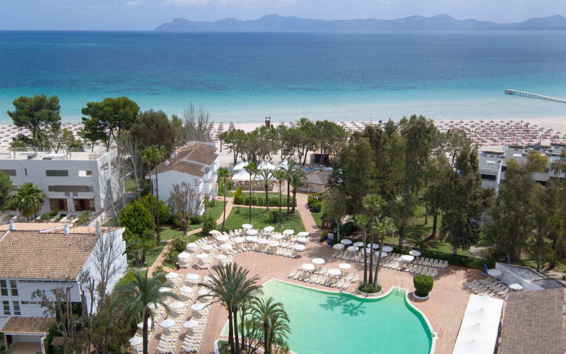 Iberostar Waves Ciudad Blanca Hotel Alcudia  Exterior photo